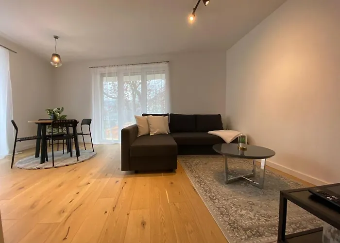 Apartment 2-room 150m To Metro Vienna